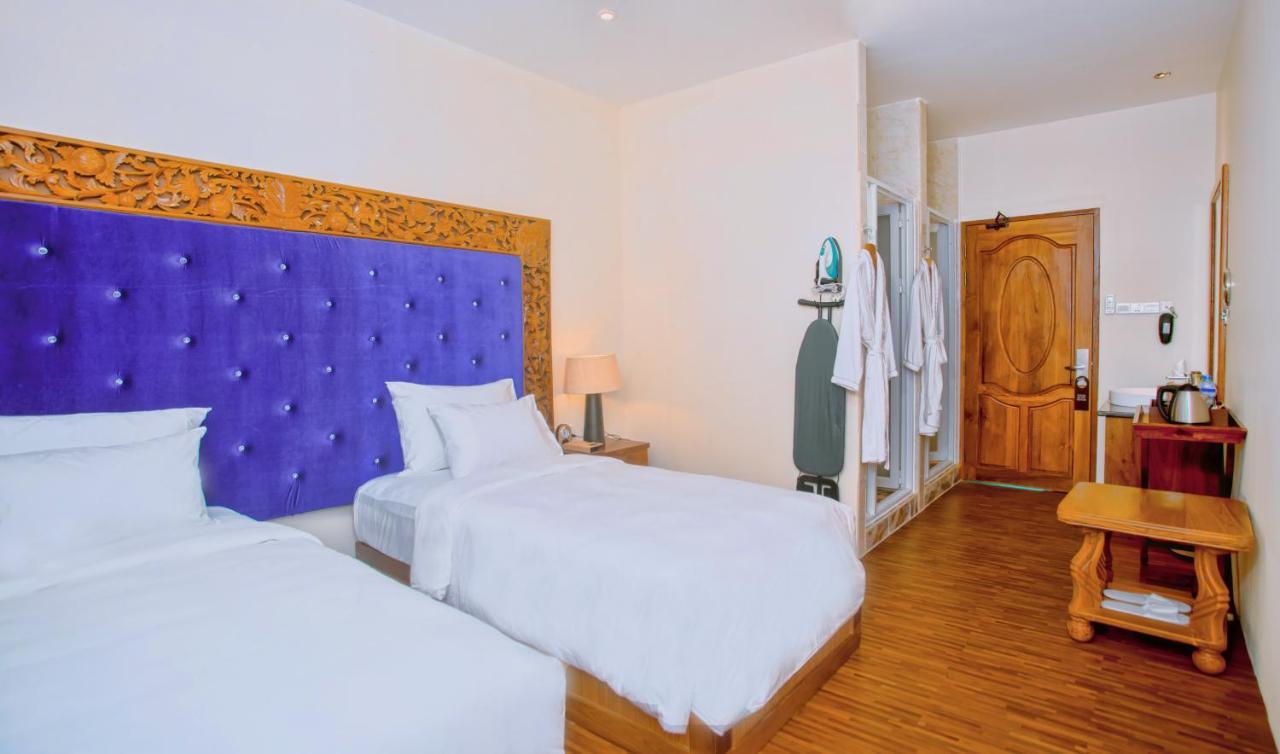 Sunset Palace View Suites Mandalay Exterior foto